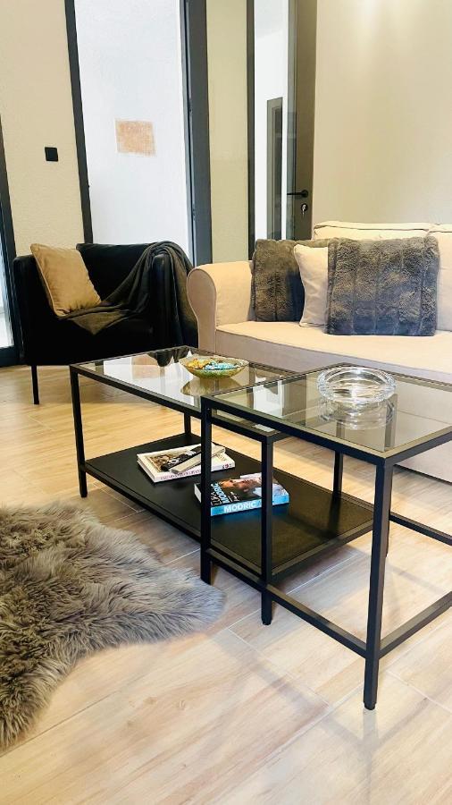 Modern Apartment With Fireplace & Stylish Kitchen Kanfanar Extérieur photo